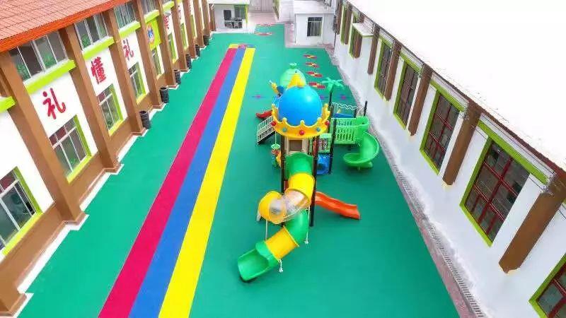 悬浮地板 悬浮地板