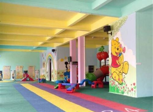 幼儿园地板