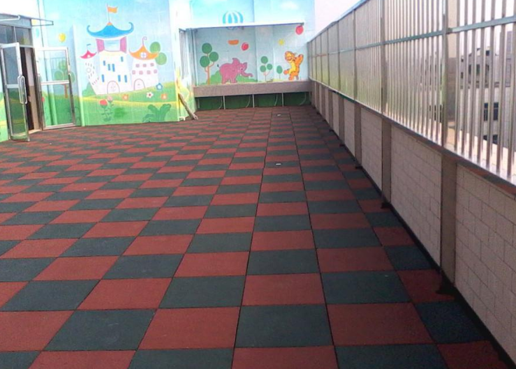 室外塑胶地垫 室外塑胶地垫